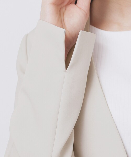 index（インデックス）の「ストレッチノーカラージャケット/セットアップ対応【洗濯機洗い可/イージーアイロン/防シワ】（ノーカラージャケット・レディース・ブラック/ナチュラル/ネイビー系5/ブラウン系その他・40/42/38/36）」の20枚目の写真