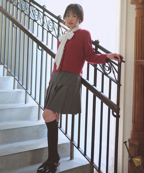 Feroux(フェルゥ)の「プリーツミニ スカート(スカート・レディース・ホワイト系1/グレー系/ブラック系1・SMALL/MEDIUM)」の21枚目の写真