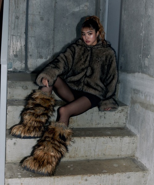 フード付きファージャケット（その他アウター）｜GOSSIP CLUB