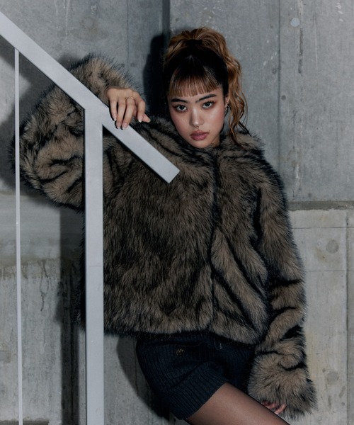 フード付きファージャケット（その他アウター）｜GOSSIP CLUB