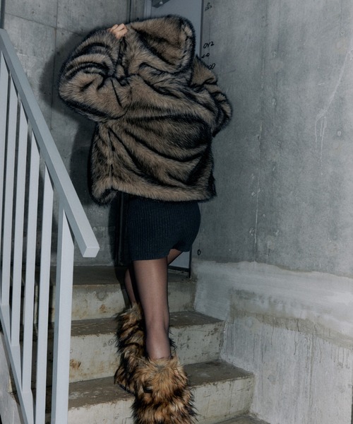 フード付きファージャケット（その他アウター）｜GOSSIP CLUB