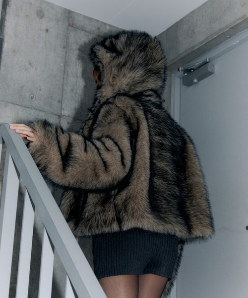 フード付きファージャケット（その他アウター）｜GOSSIP CLUB