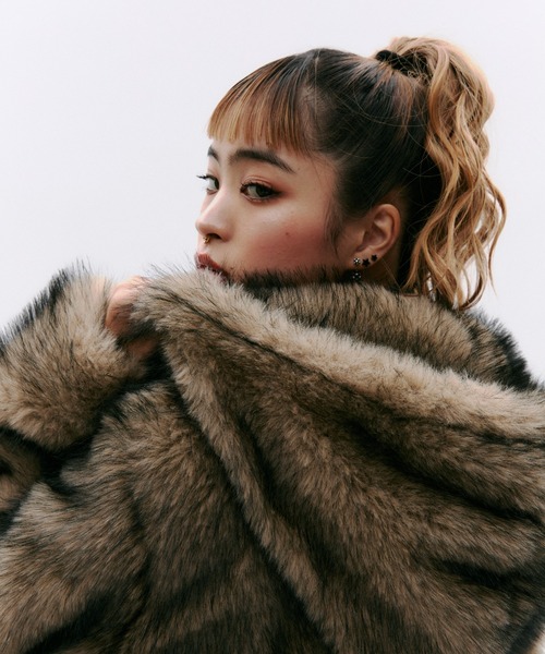 フード付きファージャケット（その他アウター）｜GOSSIP CLUB