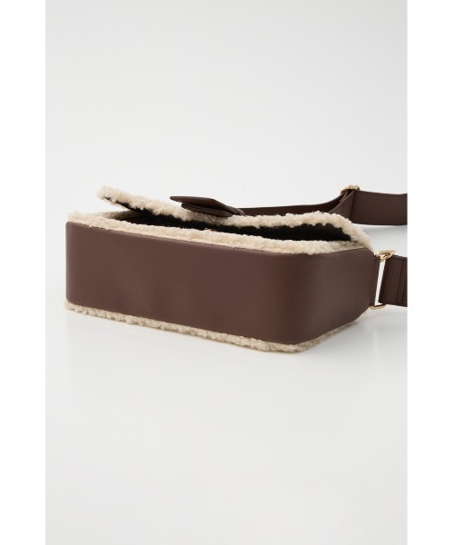 rienda(リエンダ)の「フェイクボアコンビショルダーバッグ(ショルダーバッグ・レディース・ブラック/ブラウン・FREE)」の18枚目の写真