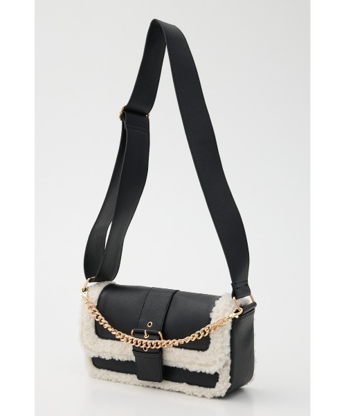 rienda(リエンダ)の「フェイクボアコンビショルダーバッグ(ショルダーバッグ・レディース・ブラック/ブラウン・FREE)」の5枚目の写真