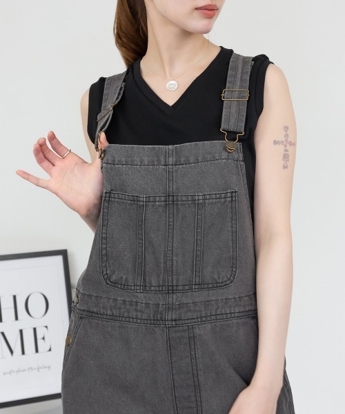 RCD（アールシーディー）の「Vネックノースリーブトップス（Tシャツ/カットソー・レディース・グレイッシュベージュ/ブラック/オフホワイト・L/M/3L/LL）」の3枚目の写真