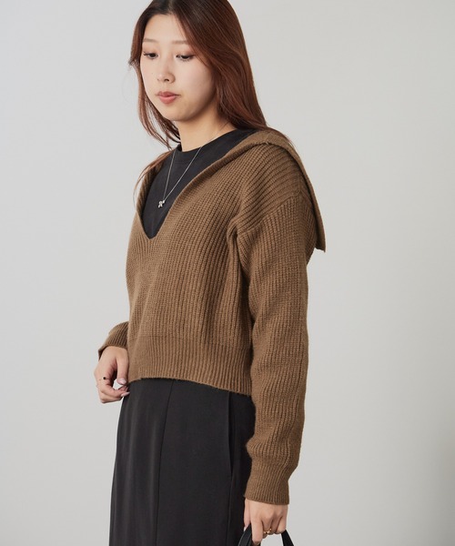 AO2（アオズ）の「Short-Length Skipper Sailor Knit / ショート丈 スキッパーセーラーニット（ニット/セーター・レディース・ホワイト/ブラック/ベージュ/ブラウン・FREE）」の4枚目の写真