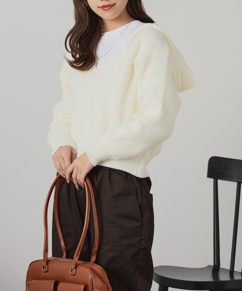 AO2（アオズ）の「Short-Length Skipper Sailor Knit / ショート丈 スキッパーセーラーニット（ニット/セーター・レディース・ホワイト/ブラック/ベージュ/ブラウン・FREE）」の2枚目の写真