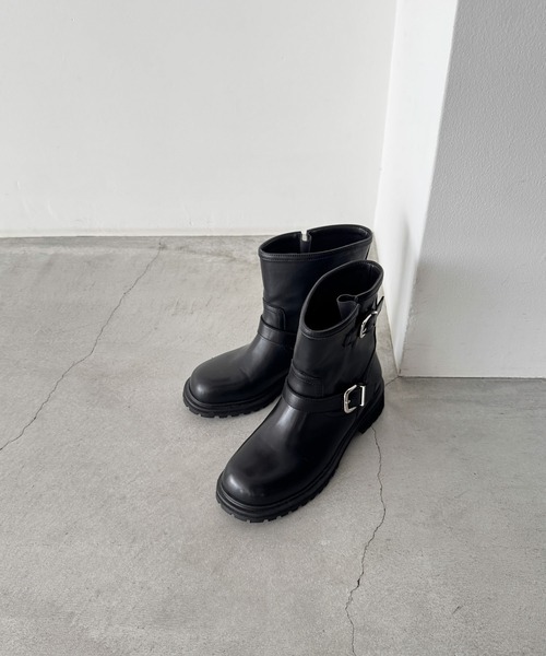 CANAL JEAN（キャナルジーン）の「El mar　エンジニアショートブーツ（ブーツ・レディース・ブラック・24.5/24/23.5）」の2枚目の写真