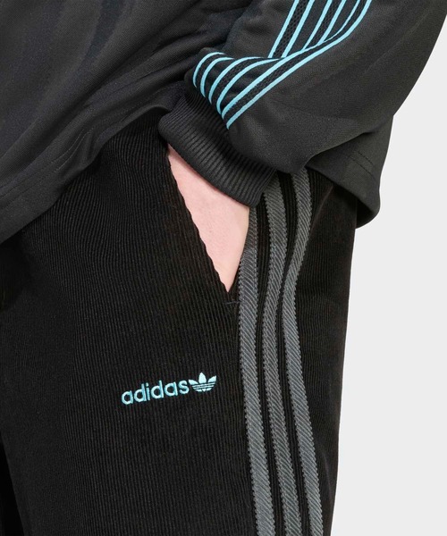 adidas（アディダス）の「コーデュロイパンツ / アディダスオリジナルス adidas Originals（その他パンツ・メンズ・ブラック/グリーン・SMALL/X-SMALL/MEDIUM/LARGE/X-LARGE/XX-LARGE/3XL）」の4枚目の写真