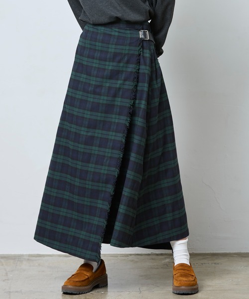 L.L.Bean（エルエルビーン）の「【JAPAN EDITION】キタリー・ロング・キルト・スカート（スカート・レディース・ブルー系その他/ブラック系その他・SMALL/MEDIUM）」の2枚目の写真