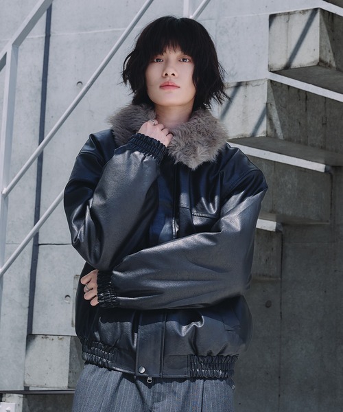Adoon plain(アドーンプレーン)の「2-WAY ARTIFICIAL GRAIN JACKET WITH FAKE FUR COLLAR / 2WAYフェイクファー合皮ブルゾン(ブルゾン・メンズ・ブラウン/ブラック・LARGE/MEDIUM)」の10枚目の写真