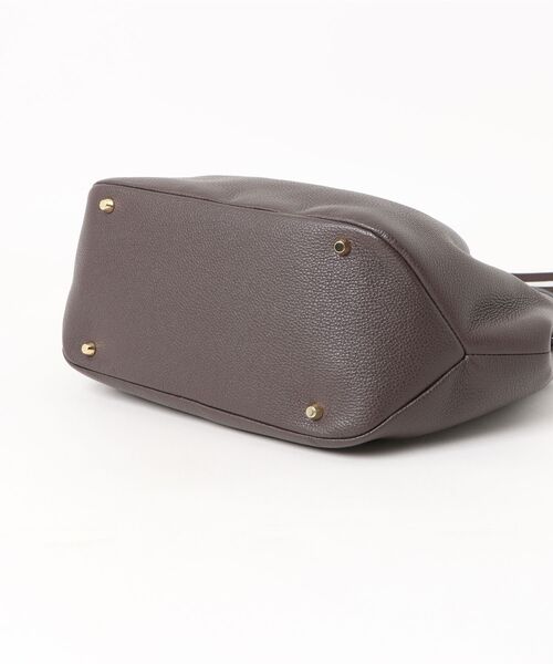 Scrap Book(スクラップブック)の「【CHRISTIAN VILLA】タックベルトトートM(トートバッグ・レディース・ブラック/ブラウン/ブラウン系その他・FREE)」の5枚目の写真