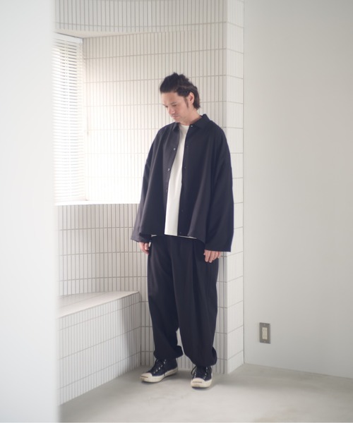 ADAM PATEK(アダムパテック)の「ADAMPATEK/rounded over shirt/オーバーサイズシャツ(シャツ/ブラウス・メンズ・ブラック/ブラウン/ダークグレー・1/2)」の16枚目の写真
