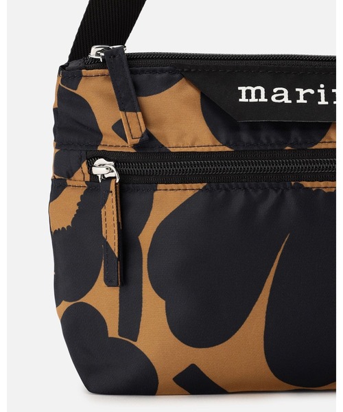 marimekko（マリメッコ）の「【JAPAN EXCLUSIVE オンライン限定】Unikko / Je Neat Crossbody  S（ショルダーバッグ・レディース・ブルー系その他・FREE）」の7枚目の写真