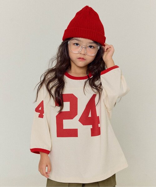 BREEZE（ブリーズ）の「【WEB限定/ジュニア対応】 配色ナンバリング長袖Tシャツ（Tシャツ/カットソー・キッズ・クリーム/グリーン/アイボリー/ネイビー・90/100/110/120/130/140/150）」の2枚目の写真
