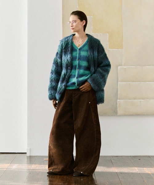 soerte（ソエルテ）の「Suede-Like Flocky Curve Denim/スウェードライクフロッキーカーブデニム（デニムパンツ・メンズ・グレー/ブラウン・0/1/2/3）」の15枚目の写真