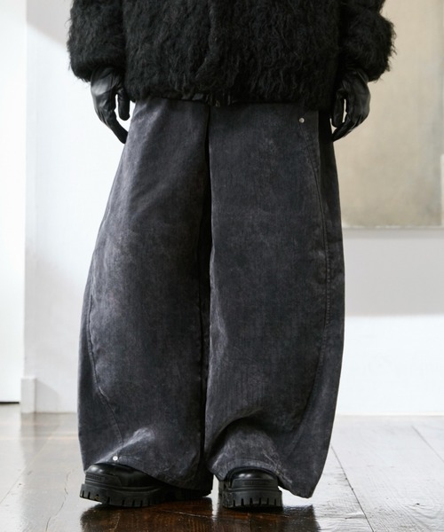 soerte（ソエルテ）の「Suede-Like Flocky Curve Denim/スウェードライクフロッキーカーブデニム（デニムパンツ・メンズ・グレー/ブラウン・0/1/2/3）」の13枚目の写真