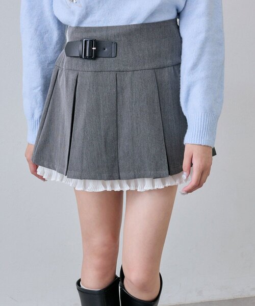 OLIVE des OLIVE(オリーブデオリーブ)の「裾レイヤードプリーツミニスカート(スカート・レディース・ブラック/チャコールグレー/ブラウン・FREE)」の5枚目の写真