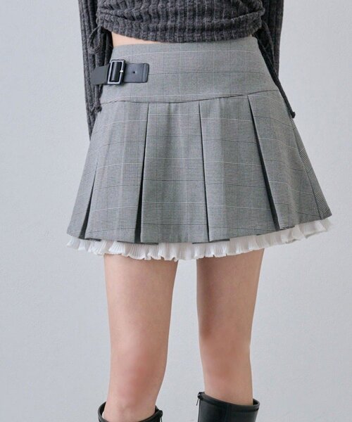 OLIVE des OLIVE(オリーブデオリーブ)の「裾レイヤードプリーツミニスカート(スカート・レディース・ブラック/チャコールグレー/ブラウン・FREE)」の10枚目の写真