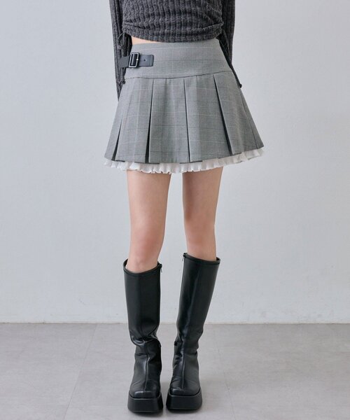 OLIVE des OLIVE(オリーブデオリーブ)の「裾レイヤードプリーツミニスカート(スカート・レディース・ブラック/チャコールグレー/ブラウン・FREE)」の12枚目の写真
