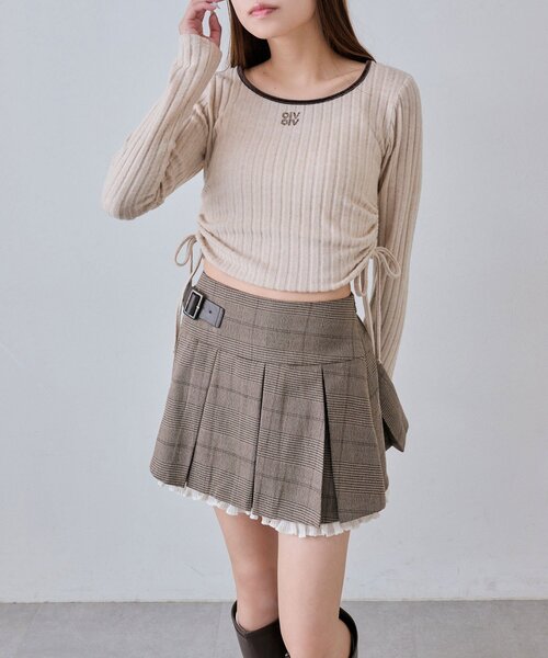 OLIVE des OLIVE(オリーブデオリーブ)の「裾レイヤードプリーツミニスカート(スカート・レディース・ブラック/チャコールグレー/ブラウン・FREE)」の16枚目の写真