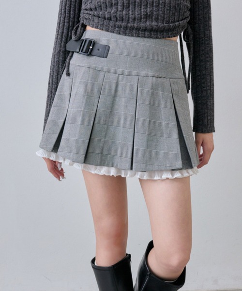 OLIVE des OLIVE(オリーブデオリーブ)の「裾レイヤードプリーツミニスカート(スカート・レディース・ブラック/チャコールグレー/ブラウン・FREE)」の1枚目の写真