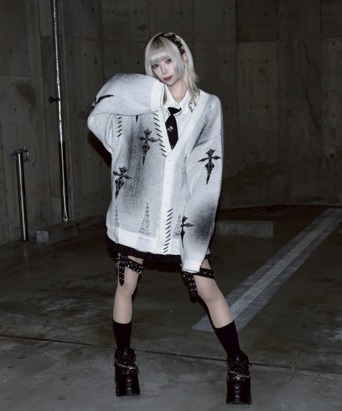 REFLEM/レフレム』顔料加工クロス総柄ニットカーディガン