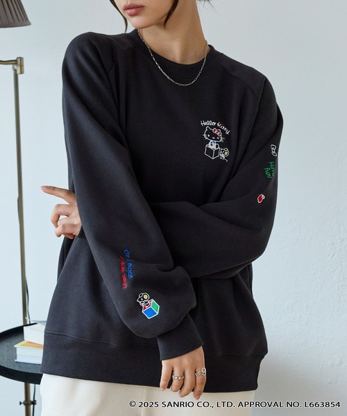 sanrio（サンリオ）の「【Sanrio characters/サンリオキャラクターズ】別注 ワンポイント刺繍 アソートプリント オーバーサイズクルーネックスウェット（スウェット・レディース・ブラック系2/グレー系/ワイン/ブラック系/スミクロ/オートミール・L/M）」の16枚目の写真