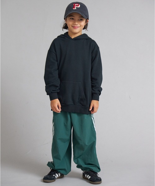 PAIRMANON STREET(ペアマノンストリート)の「裏毛 スウェット アソートプリント パーカー【PAIRMANON STREET】(パーカー・キッズ・ブラック/グレー系その他/ライトブルー/グレー/ブラック系その他/イエロー・100/110/120/130/140/150/160/90)」の7枚目の写真