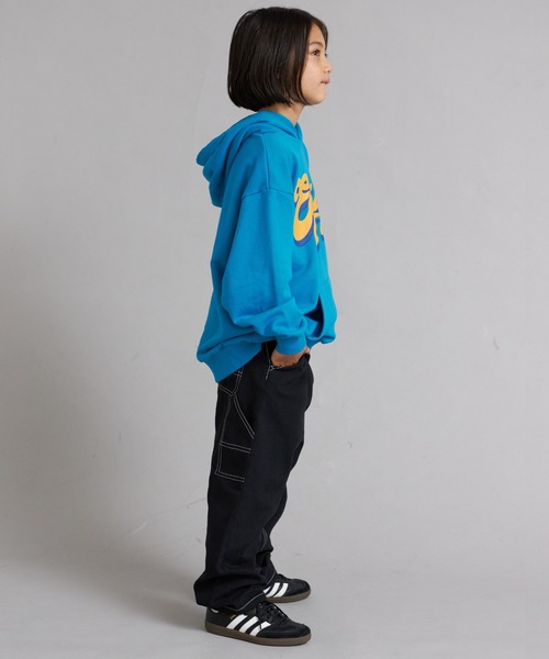 PAIRMANON STREET(ペアマノンストリート)の「裏毛 スウェット アソートプリント パーカー【PAIRMANON STREET】(パーカー・キッズ・ブラック/グレー系その他/ライトブルー/グレー/ブラック系その他/イエロー・100/110/120/130/140/150/160/90)」の21枚目の写真