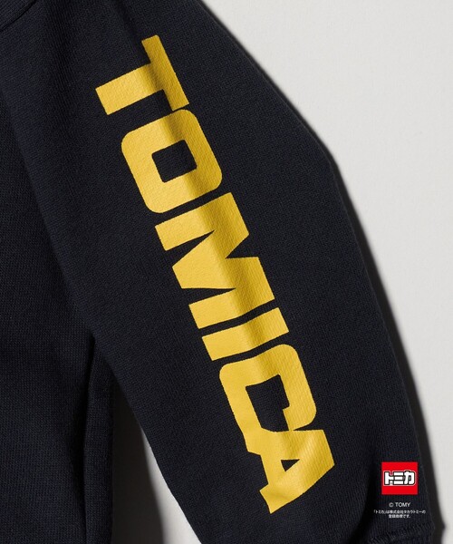 green label relaxing（グリーンレーベルリラクシング）の「【別注】＜TOMICA＞袖ロゴ 裏毛スウェット / トレーナー / キッズ  100cm-130cm（スウェット・キッズ・ライトグレー/マスタード/ネイビー・100cm/110cm/120cm/130cm）」の21枚目の写真