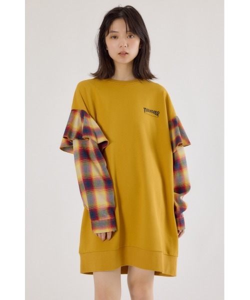 RODEO CROWNS WIDE BOWL(ロデオクラウンズワイドボウル)の「THRASHER リメイク スウェットワンピース(ワンピース・レディース・グレー×ホワイト/ブラック/イエロー・FREE)」の1枚目の写真