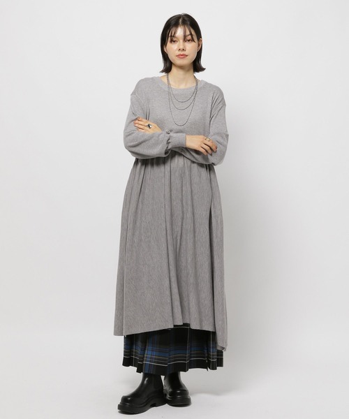 niko and...（ニコアンド）の「アソートレングスクルーネックワンピース（ワンピース・レディース・イエロー/チャコール/ブラウン/ライトグレー・MEDIUM/LONG）」の9枚目の写真