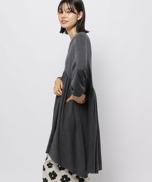 niko and...（ニコアンド）の「アソートレングスクルーネックワンピース（ワンピース・レディース・イエロー/チャコール/ブラウン/ライトグレー・MEDIUM/LONG）」の14枚目の写真