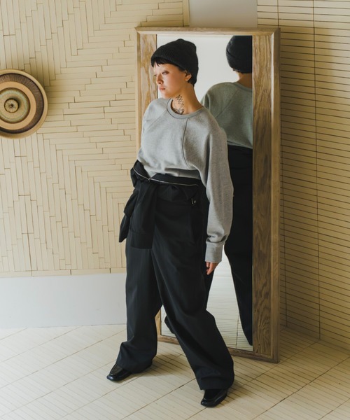 lit（リット）の「Compact Raglan Sweat（スウェット・レディース・グレー/チャコールグレー・FREE）」の6枚目の写真