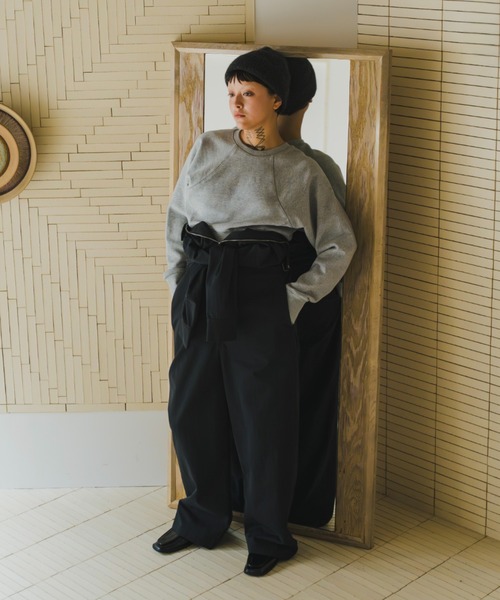 lit（リット）の「Compact Raglan Sweat（スウェット・レディース・グレー/チャコールグレー・FREE）」の5枚目の写真