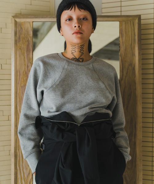 lit（リット）の「Compact Raglan Sweat（スウェット・レディース・グレー/チャコールグレー・FREE）」の3枚目の写真