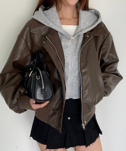 セール】【25秋冬新作】フェイクレイヤード フード付きレザー