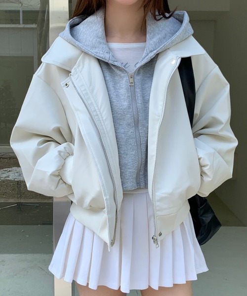 セール】【25秋冬新作】フェイクレイヤード フード付きレザー