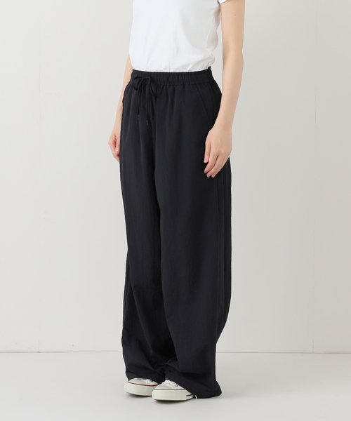 FRAMeWORK(フレームワーク)の「ワッシャーナイロンパンツ(その他パンツ・レディース・アイボリー/ブラック・36/38)」の5枚目の写真