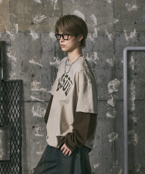 ILL'S(イルズ)の「汚れ加工フェイクレイヤードプリントロンT(Tシャツ/カットソー・メンズ・ブラック/アイボリー・L/M)」の4枚目の写真