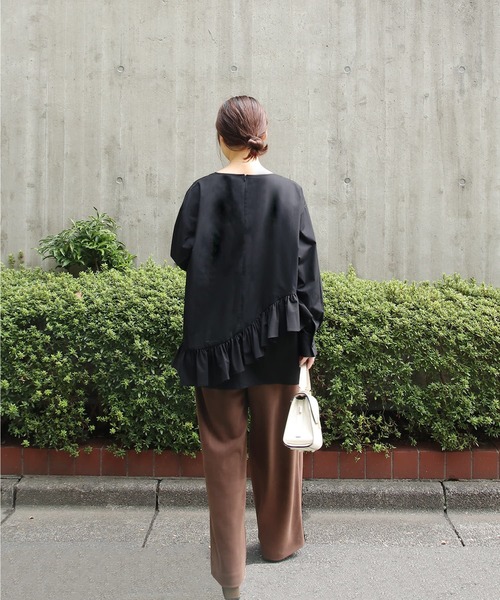 Brown&Street(ブラウンアンドストリート)の「ヘムフリルシャツトップス(シャツ/ブラウス・レディース・ホワイト/ブラック・FREE)」の20枚目の写真