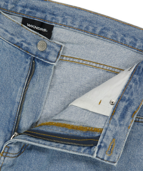 WKNDRS（ウィーキャンドース）の「APPLE DENIM PANTS (BLUE)（デニムパンツ・レディース・その他・LARGE/X-LARGE/SMALL/MEDIUM）」の3枚目の写真