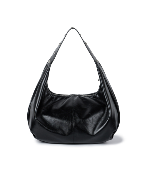 IUGAMAKARAS（イウガマカラス）の「Studded Strap Hobo Bag (Black)（ショルダーバッグ・レディース・その他・FREE）」の5枚目の写真