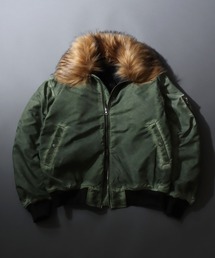 SITRY（シトリー）の「Nylon B-15 Flight Jacket/衿ファー脱着 オーバーサイズ ダブルジップ ナイロン ヴィンテージライク B-15 フライトジャケット ブルゾン（ミリタリージャケット）」