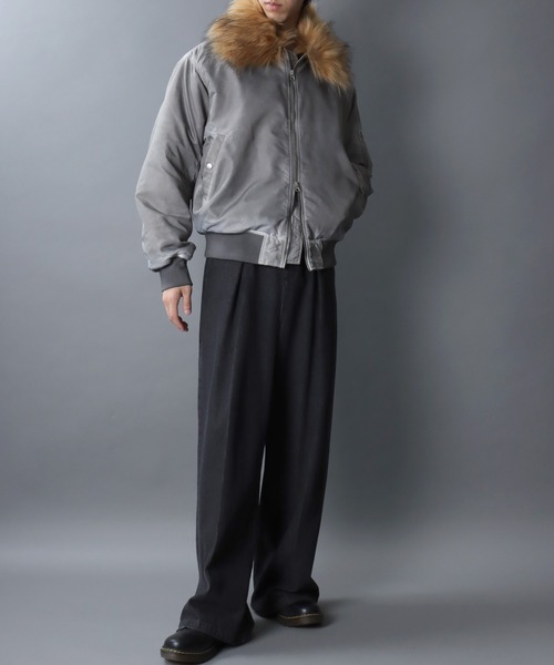 SITRY（シトリー）の「Nylon B-15 Flight Jacket/衿ファー脱着 オーバーサイズ ダブルジップ ナイロン ヴィンテージライク B-15 フライトジャケット ブルゾン（ミリタリージャケット・メンズ・グレー/カーキ/ブラック・L/M）」の14枚目の写真