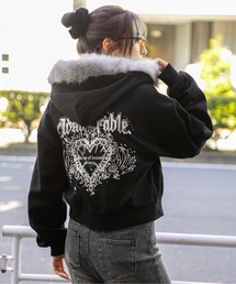 GORGE（ゴージ）の「《クロスチャーム×グリッターロゴ》レディース 裏起毛 ジップパーカー フェイクファーフード付き 秋冬（パーカー）」