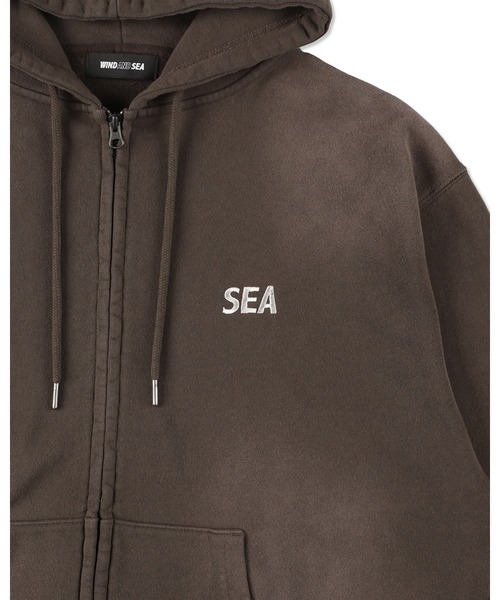 WIND AND SEA(ウィンダンシー)の「SULFUR DYEING LOGO ZIP SWEATSHIRT(パーカー・メンズ・パープル/ブラウン/サックスブルー系/レッド/ブラック・S/M/L/XL)」の11枚目の写真