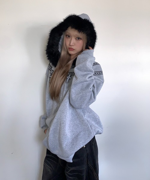 セール】Y2K クロスネックレスデザイン ファージップパーカー